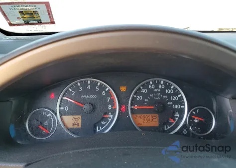 2005 Nissan Pathfinder Le z USA, uszkodzony, nr VIN 5N1AR18W85C715005